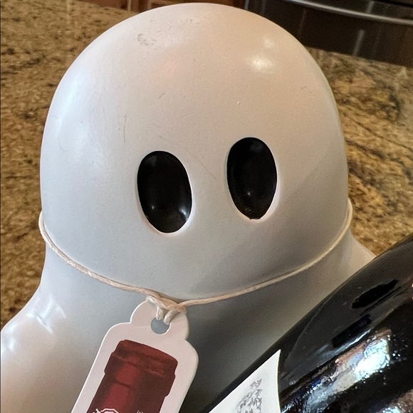 Wild Eye Designs | Ghost Wine Bottle Holder & Halloween Inspired Wine Charm Set - Picture 7 of 8